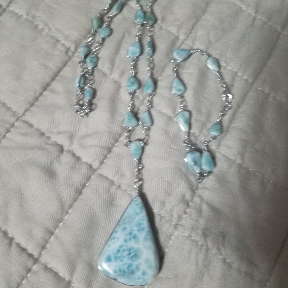 Necklace and bracelet